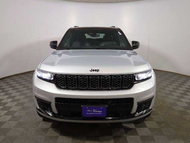 Used 2024 Jeep Grand Cherokee L Summit w/ High Altitude Package AWD/4WD image 4