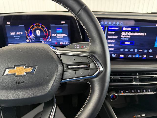 Used 2026 Chevrolet Traverse LT FWD image 14
