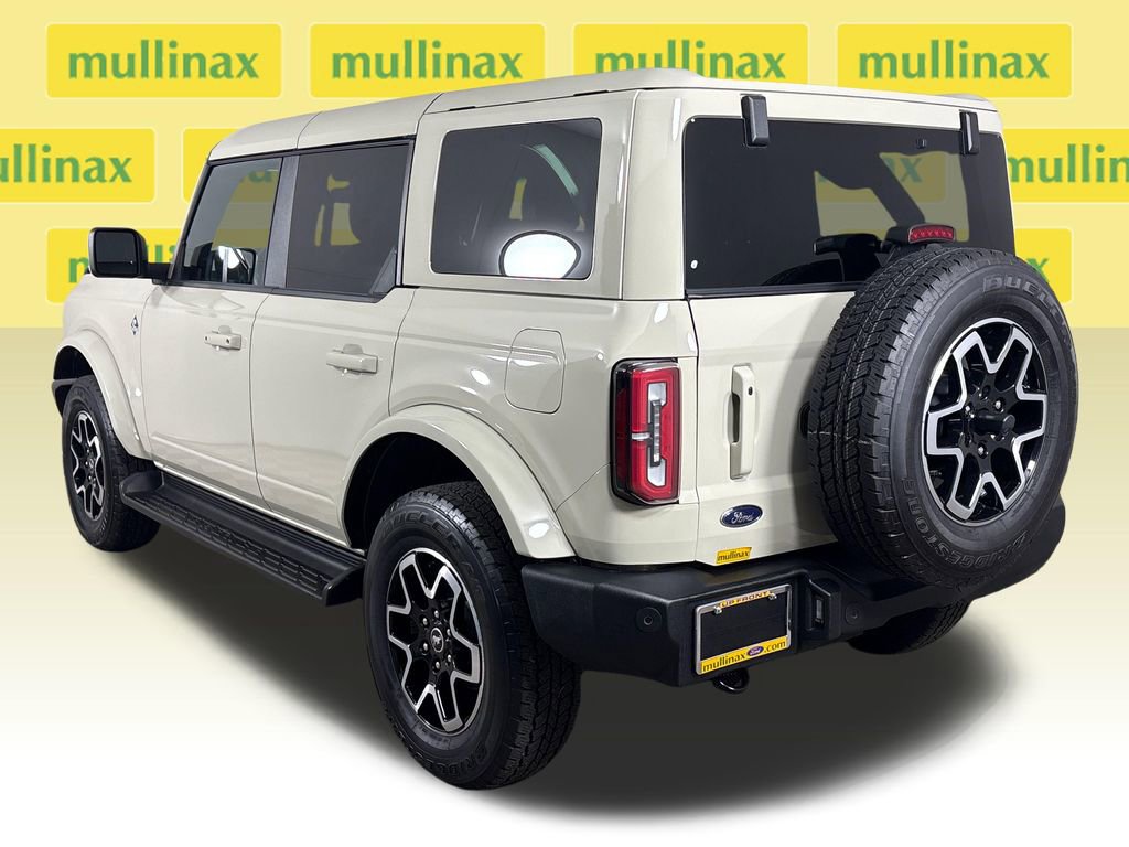 Certified 2025 Ford Bronco Outer Banks AWD/4WD image 11