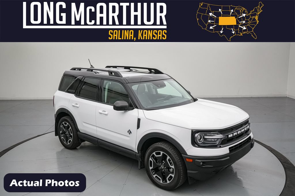 Certified 2023 Ford Bronco Sport Outer Banks w/ Tech Package AWD/4WD image 1