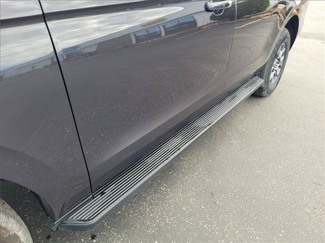 Certified 2025 Ford Expedition Max Active AWD/4WD image 3