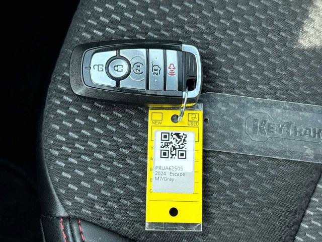 Certified 2024 Ford Escape ST-Line w/ Tech Pack #1 AWD/4WD image 35