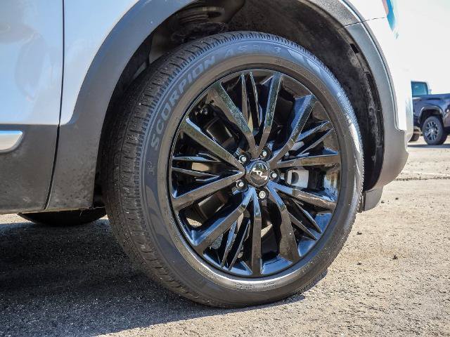 Used 2022 Kia Telluride SX FWD image 9