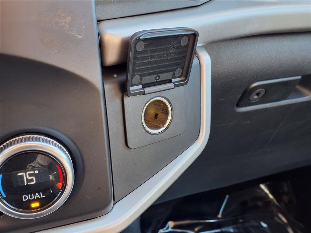 Certified 2024 Ford Expedition Max XLT image 14