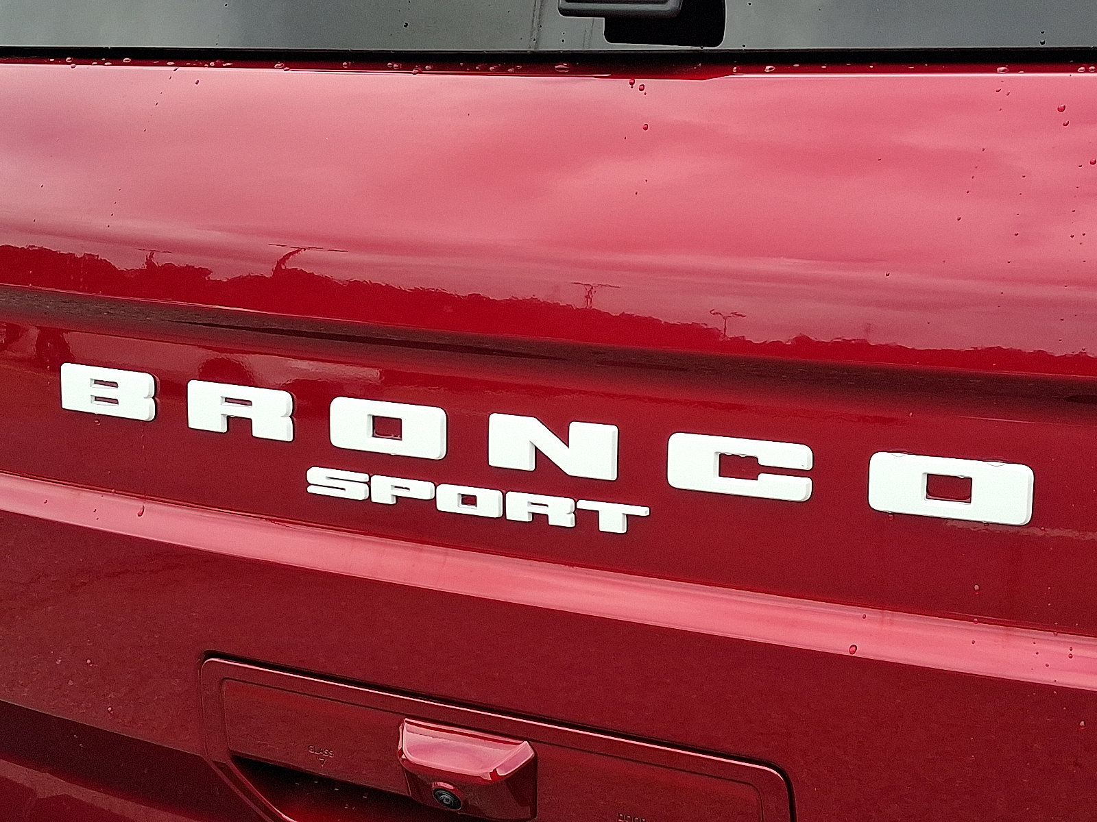Certified 2025 Ford Bronco Sport Outer Banks w/ Outer Banks Tech Package+ AWD/4WD image 30