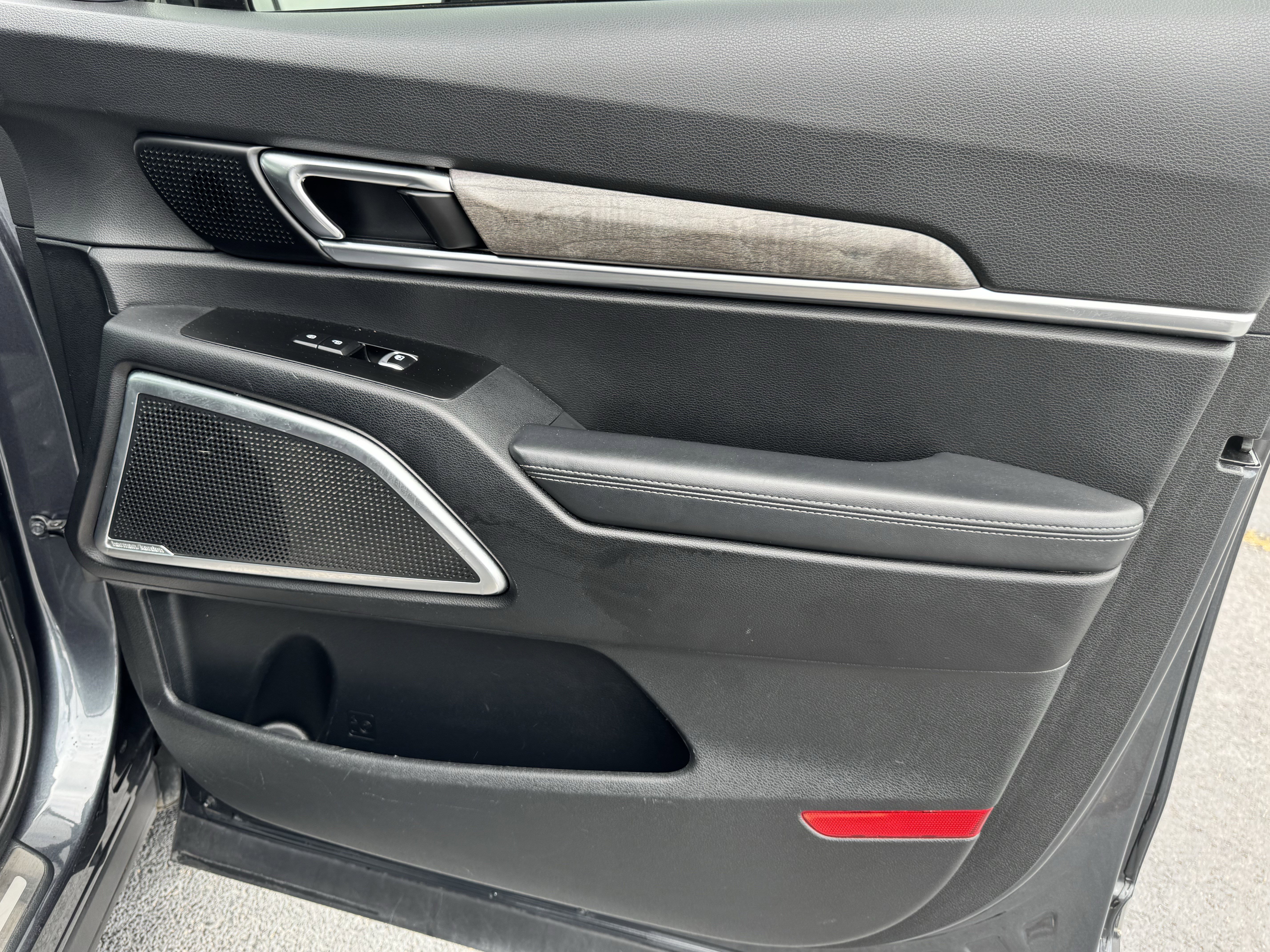 Used 2020 Kia Telluride SX FWD image 17