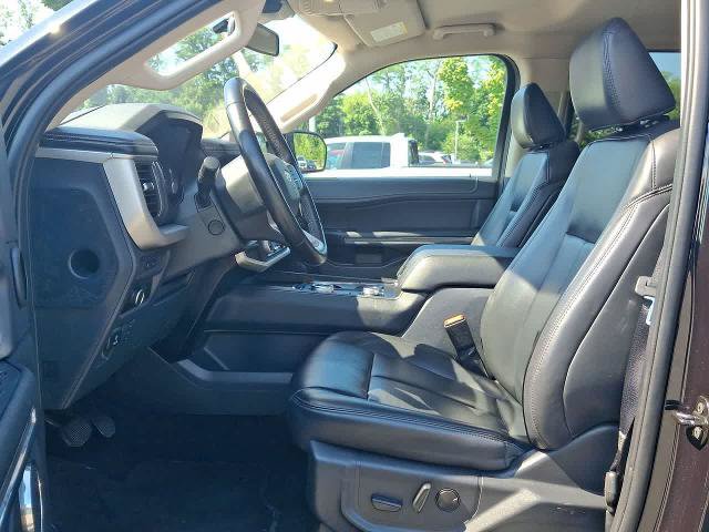 Certified 2024 Ford Expedition XLT AWD/4WD image 17