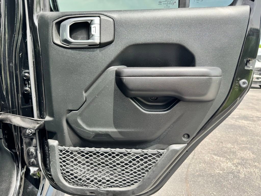 Used 2021 Jeep Wrangler Unlimited Sport AWD/4WD image 23