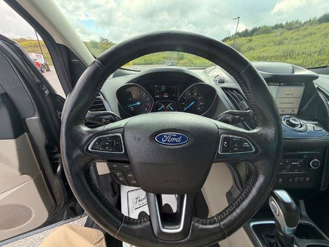 Certified 2019 Ford Escape Titanium AWD/4WD image 30