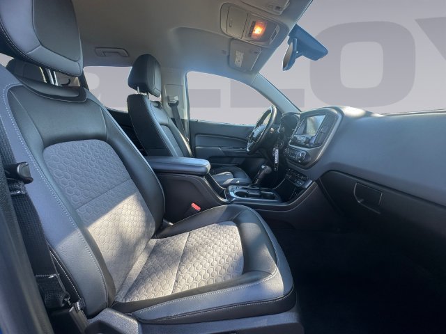 Used 2018 Chevrolet Colorado Z71 AWD/4WD image 17