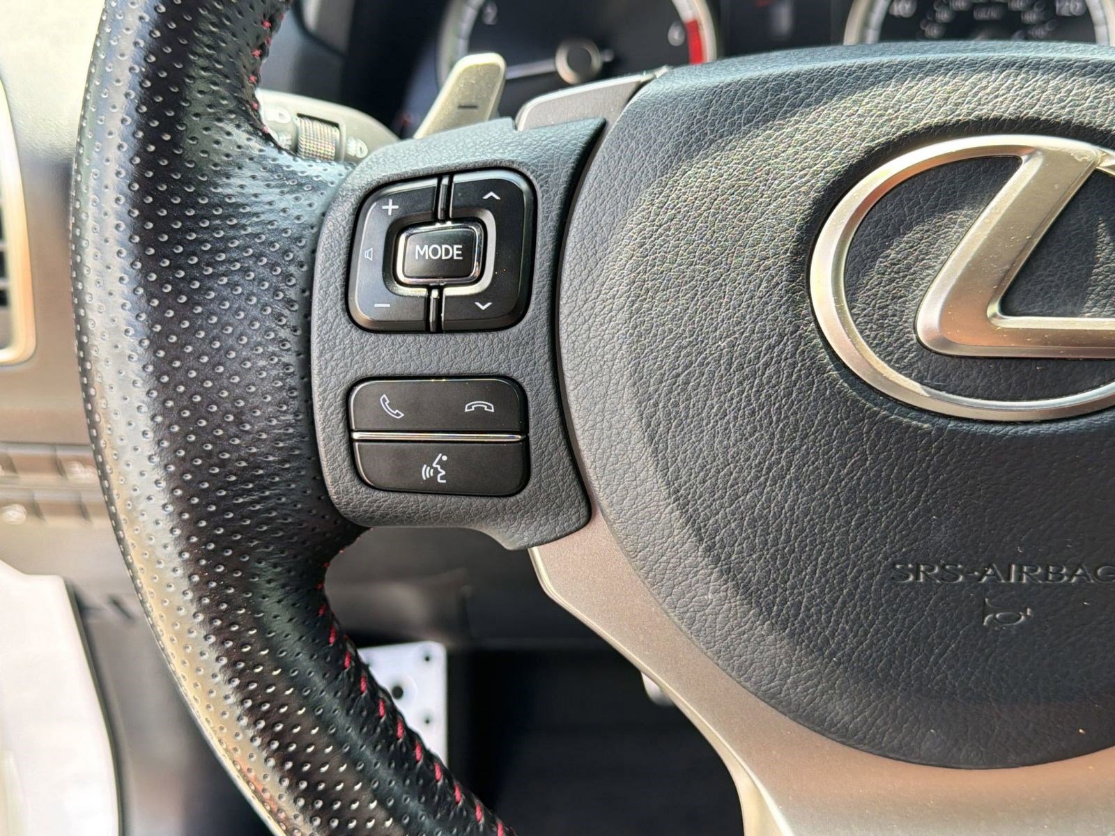 Used 2020 Lexus NX 300 F Sport w/ F Sport Premium Package FWD image 17