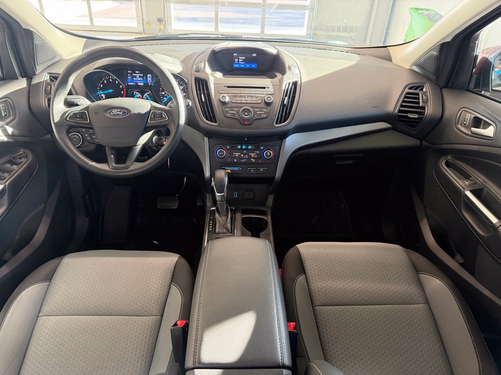 Certified 2018 Ford Escape SE AWD/4WD image 36