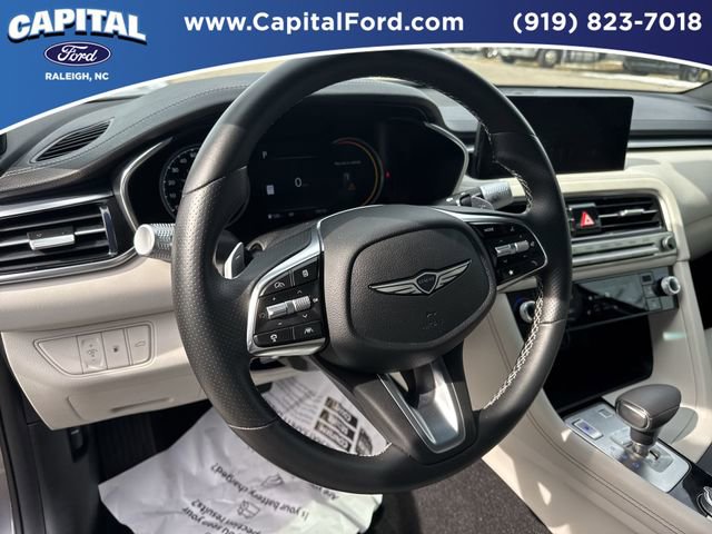 Used 2025 Genesis G70 2.5T image 21
