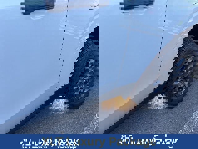 Certified 2024 Ford Maverick XLT w/ XLT Luxury Package AWD/4WD image 9