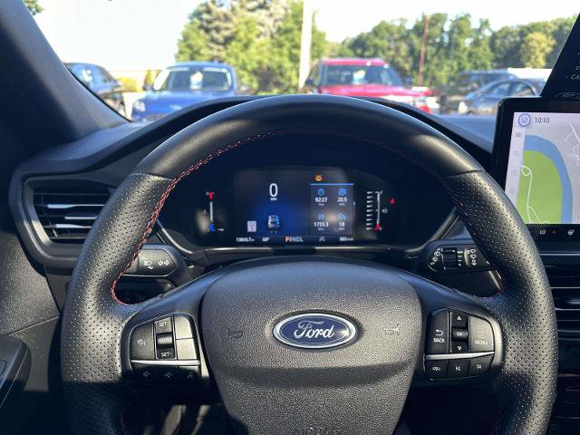 Certified 2024 Ford Escape ST-Line w/ Tech Pack #1 AWD/4WD image 17