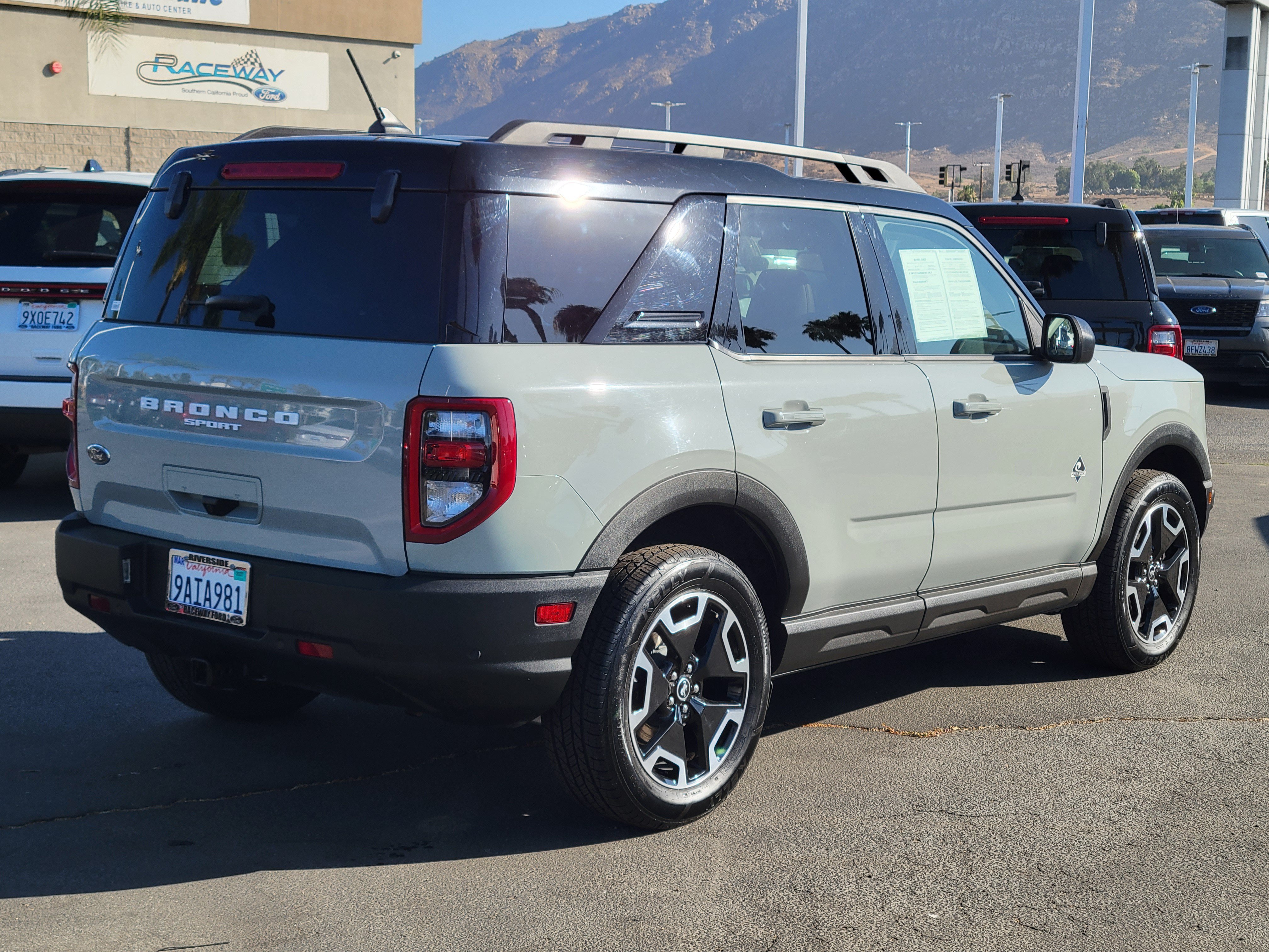 Certified 2022 Ford Bronco Sport Outer Banks AWD/4WD image 2