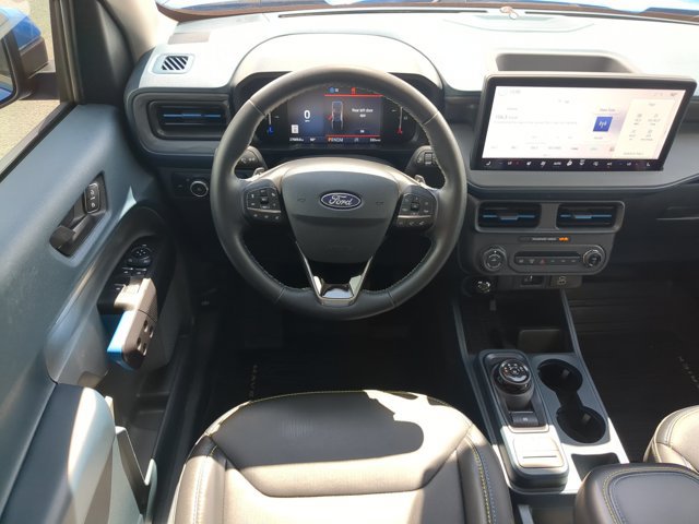 Certified 2025 Ford Maverick Lobo AWD/4WD image 31