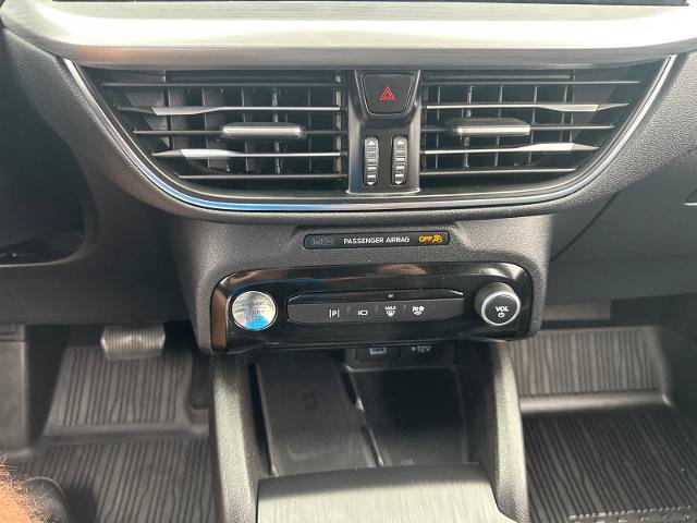 Certified 2023 Ford Escape Platinum w/ Premium Technology Package AWD/4WD image 23
