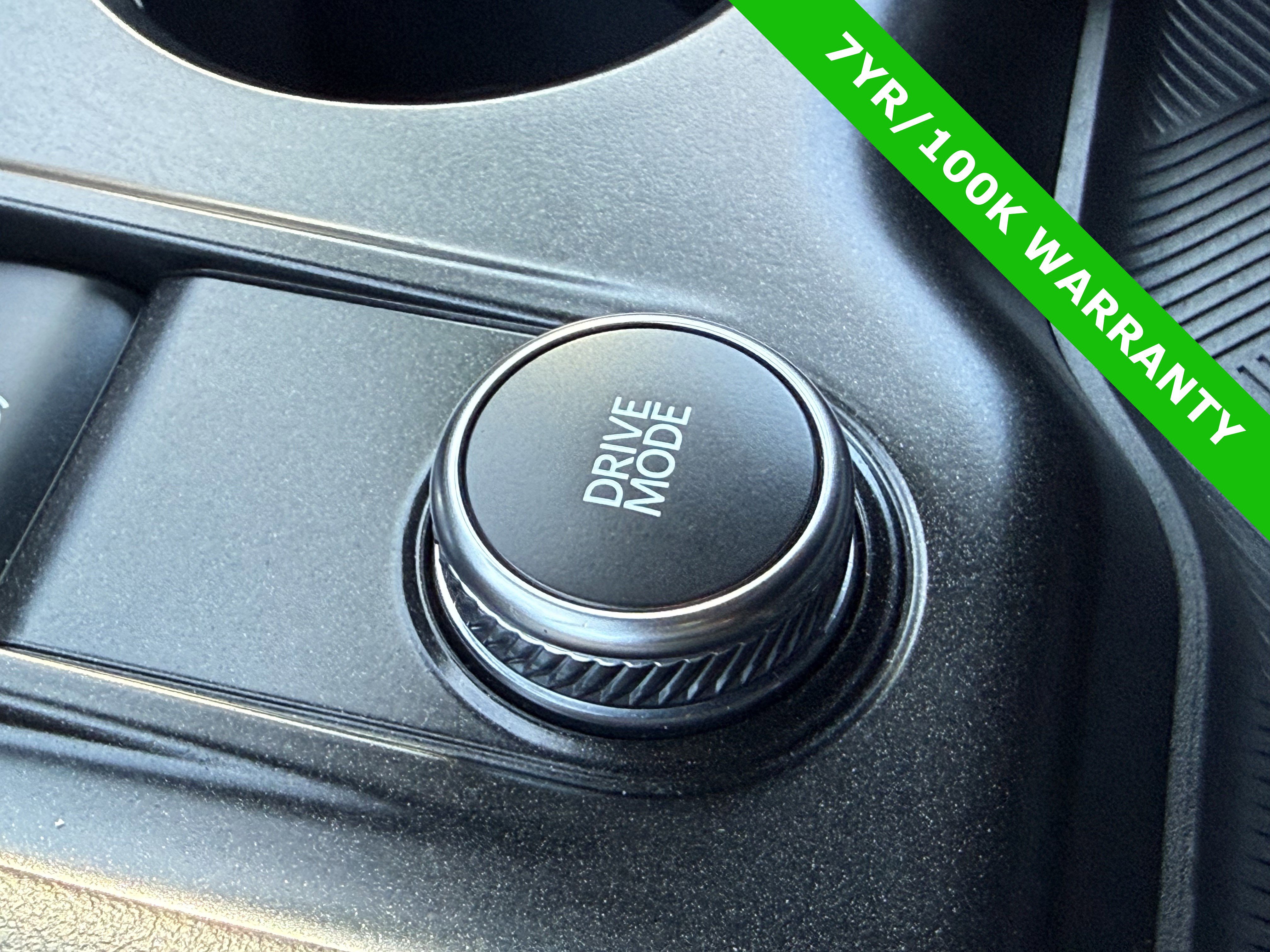 Certified 2025 Ford Explorer ST image 32