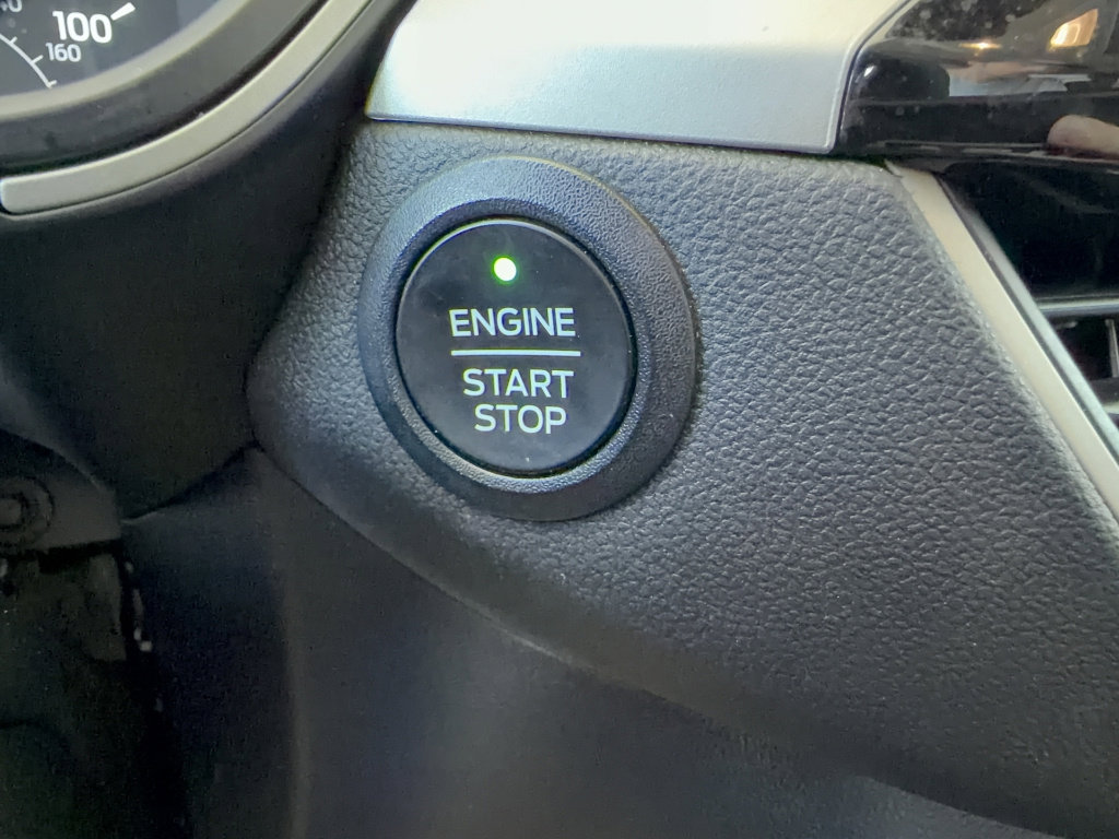 Certified 2022 Ford Escape SE w/ SE Sport Appearance Package AWD/4WD image 25