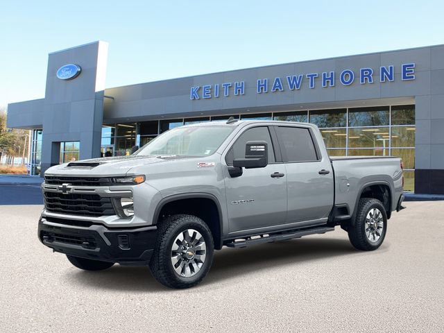 Used 2025 Chevrolet Silverado 2500 Custom w/ Custom Value Package AWD/4WD image 3