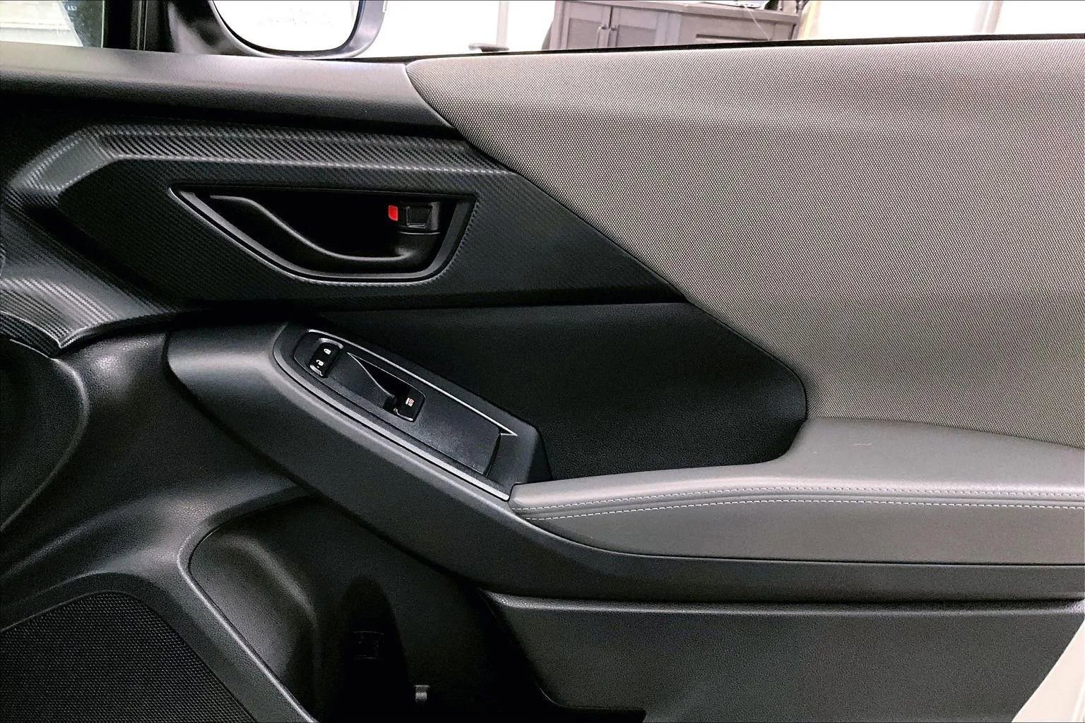 Used 2024 Subaru Crosstrek 2.0i Premium w/ Popular Package #3 image 23