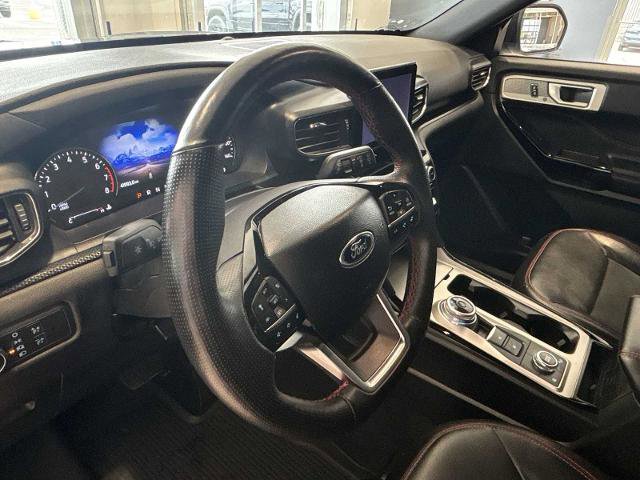 Certified 2022 Ford Explorer ST-Line AWD/4WD image 9