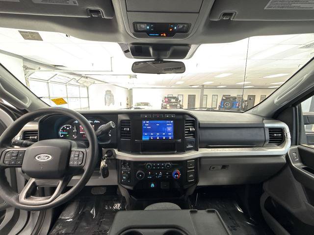 Certified 2024 Ford F250 XLT w/ FX4 Off-Road Package AWD/4WD image 15