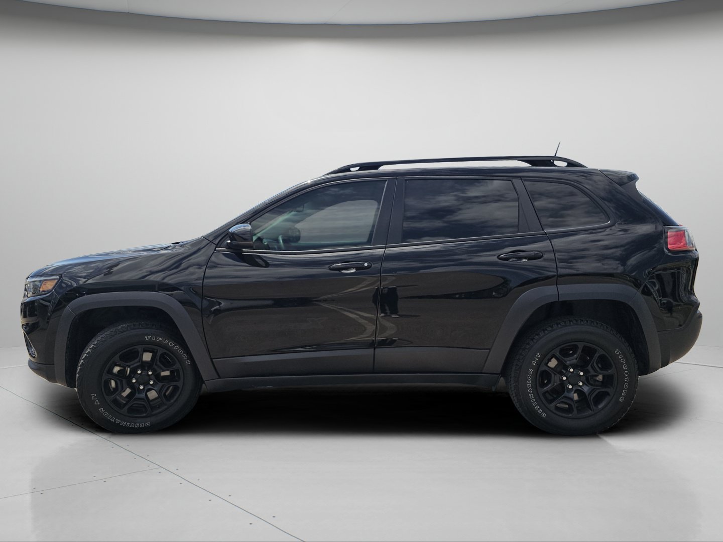 Used 2022 Jeep Cherokee Latitude w/ Trailer Tow Group AWD/4WD image 18
