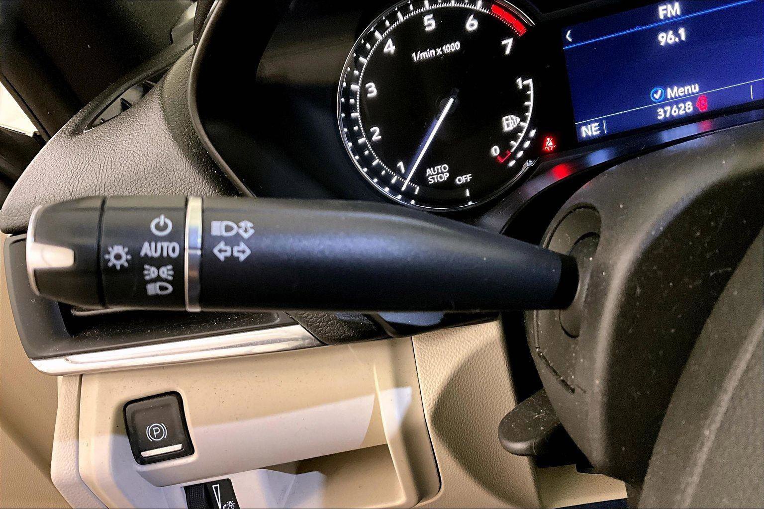 Used 2020 Cadillac CT4 Luxury w/ Bose Premium Audio Package image 30