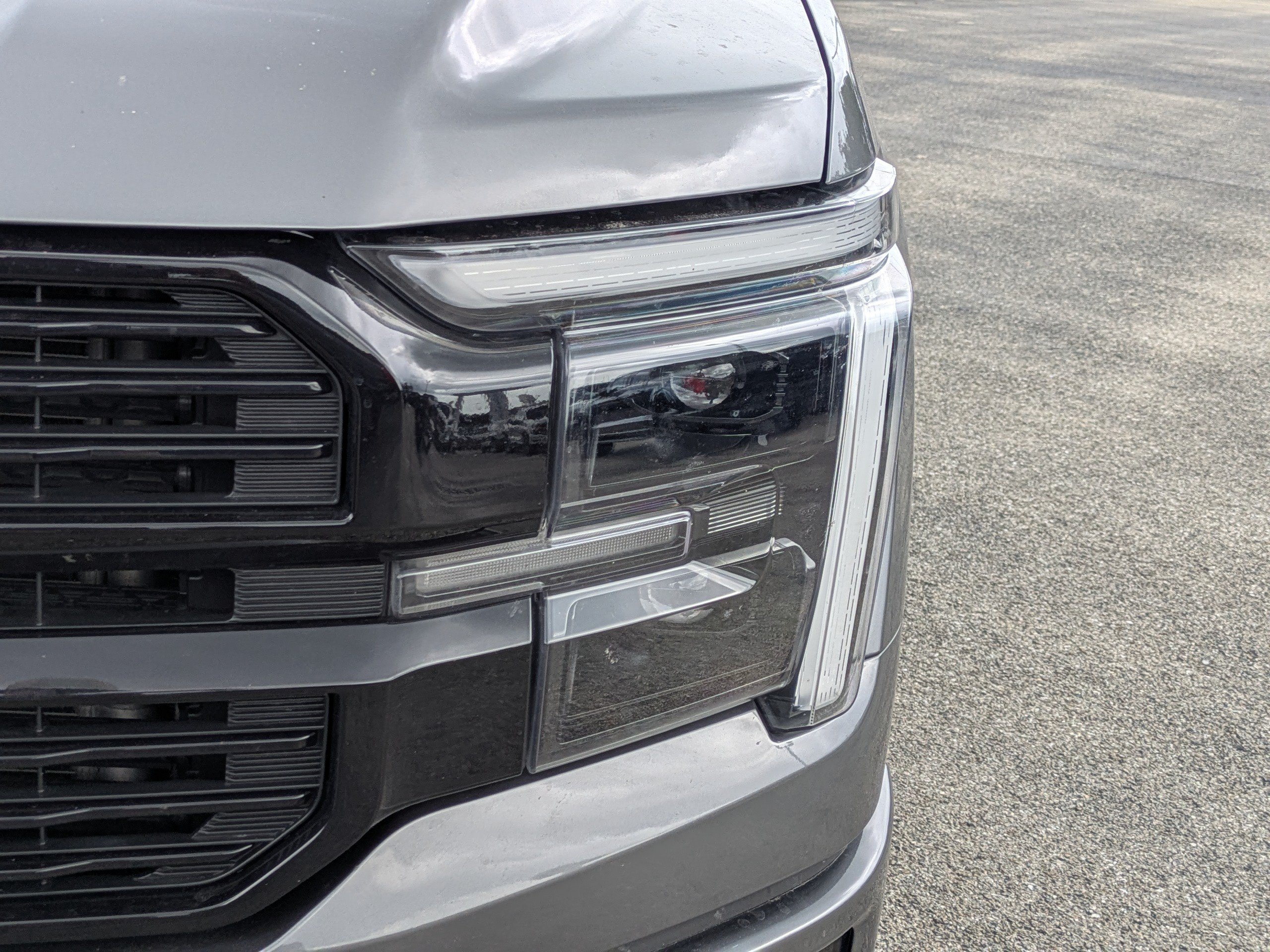 Certified 2025 Ford F150 Platinum AWD/4WD image 10