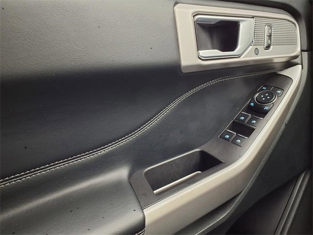 Certified 2023 Ford Explorer XLT w/ Equipment Group 202A image 27