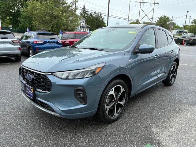 Certified 2023 Ford Escape ST-Line Select w/ Tech Pack #2 AWD/4WD image 7