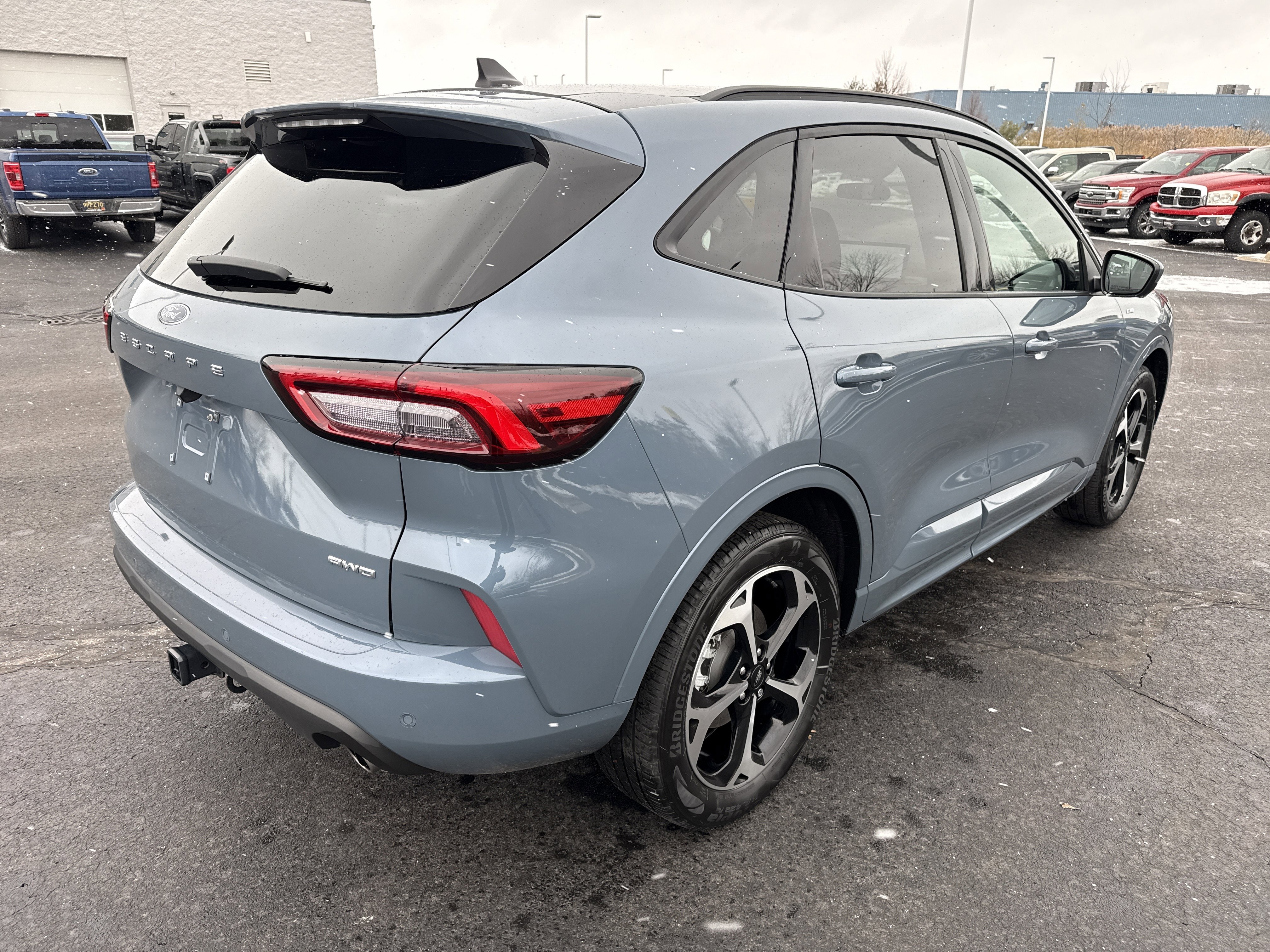 Certified 2023 Ford Escape ST-Line Select w/ Tech Pack #2 image 9