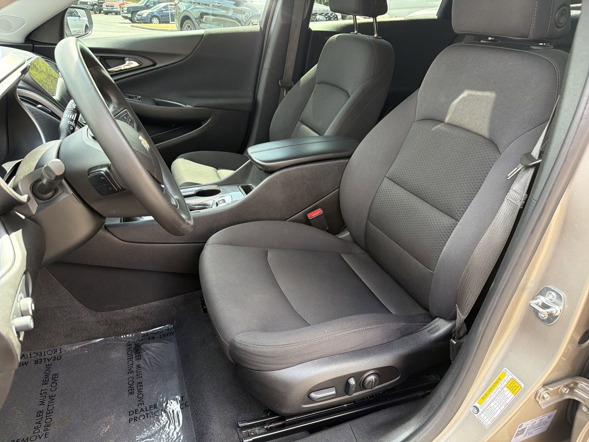 Used 2024 Chevrolet Malibu LT image 19