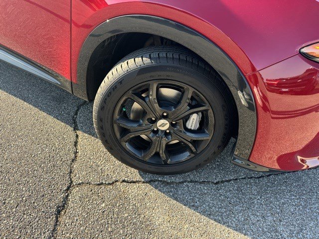 Used 2024 Dodge Hornet R/T w/ R/T Blacktop Package image 35