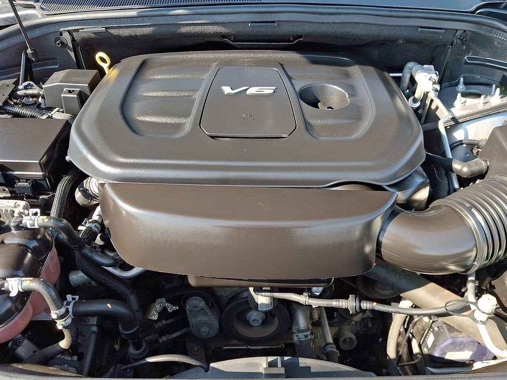 Used 2019 Jeep Grand Cherokee Laredo AWD/4WD image 26