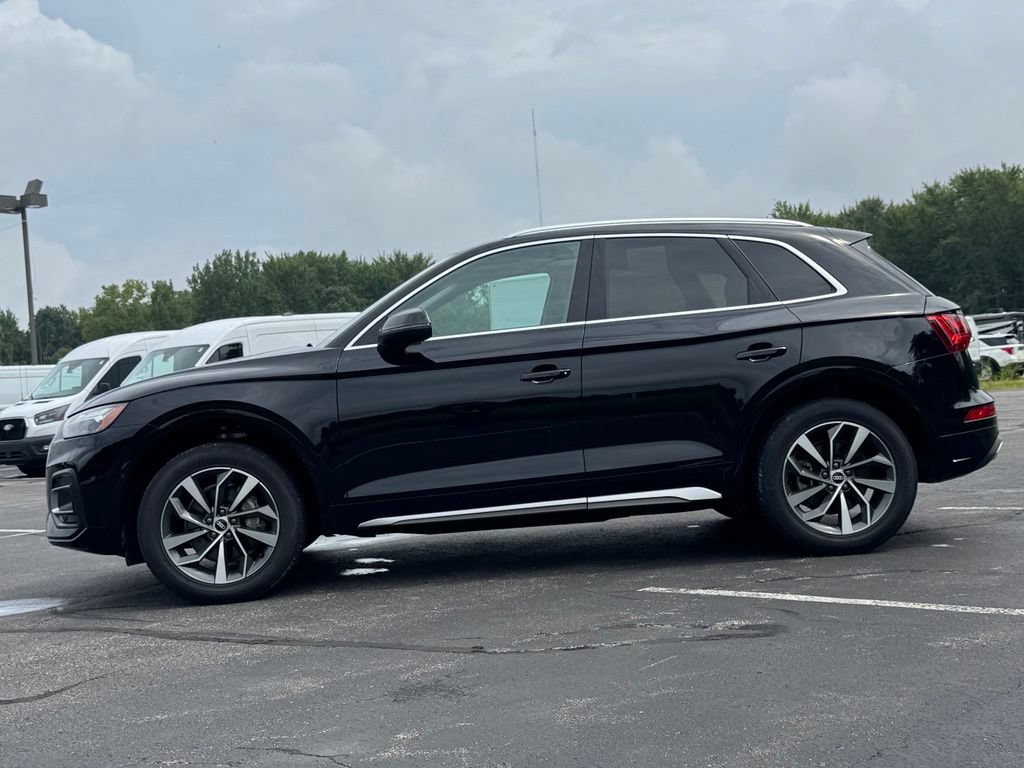 Used 2021 Audi Q5 2.0T Premium w/ Convenience Package AWD/4WD image 5