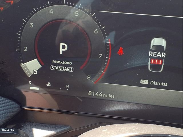 Used 2025 Nissan Kicks SR AWD/4WD image 17