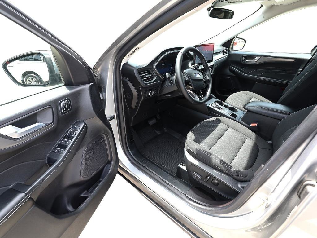 Certified 2024 Ford Escape Active w/ Tech Pack #2 AWD/4WD image 11