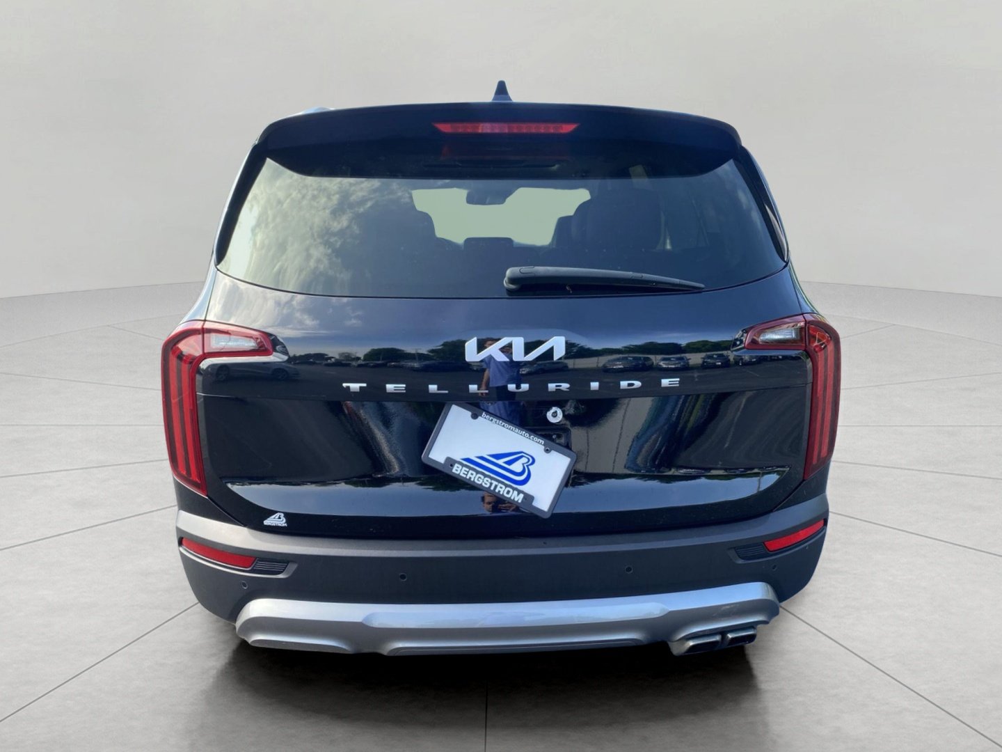 Used 2022 Kia Telluride EX w/ EX Premium Package FWD image 32