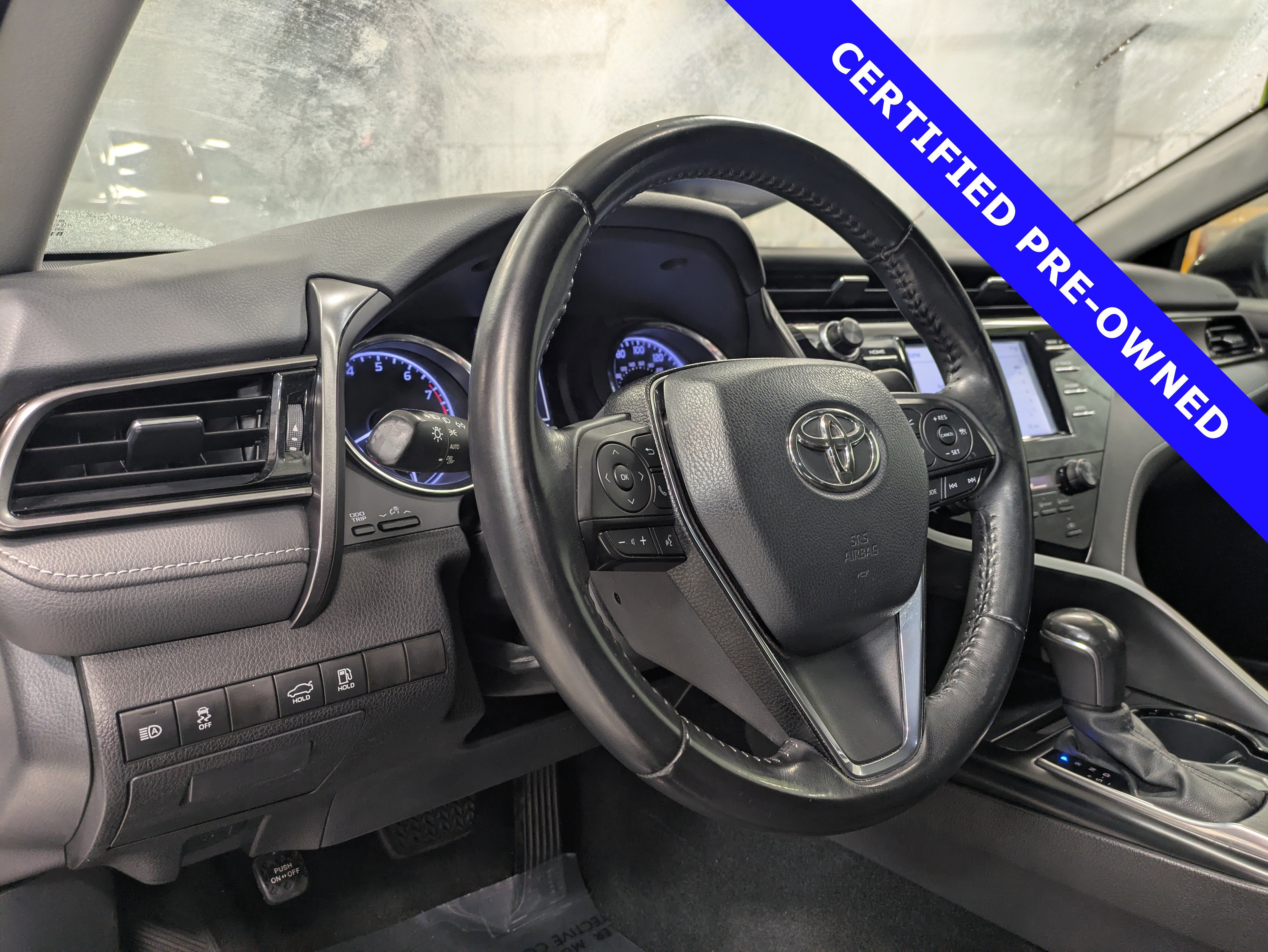 Used 2020 Toyota Camry SE image 27