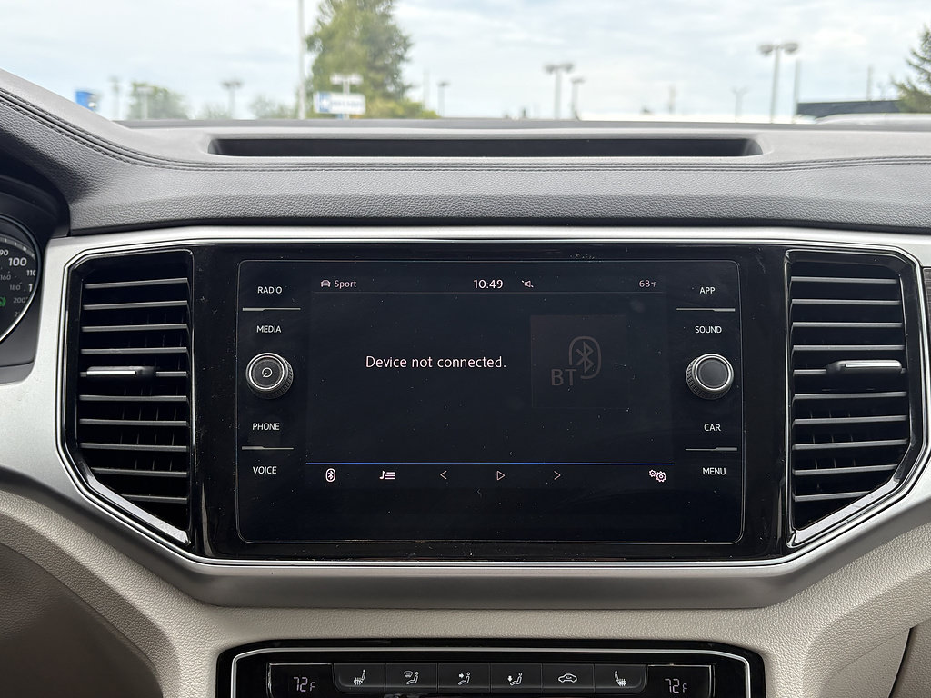 Used 2018 Volkswagen Atlas SEL w/ R-Line Package AWD/4WD image 28