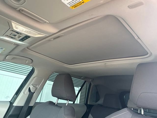 Used 2025 Toyota RAV4 XLE w/ Convenience Package FWD image 31