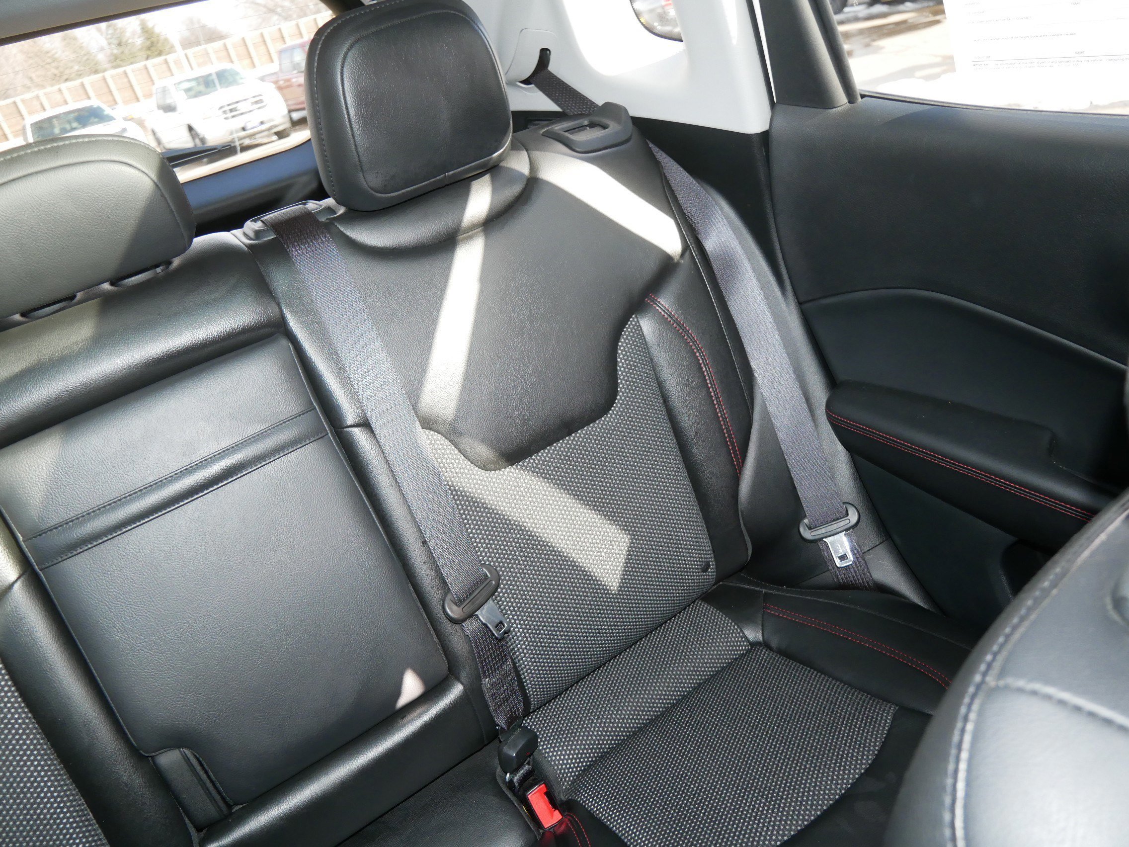 Used 2018 Jeep Compass Trailhawk w/ Cold Weather Group image 14