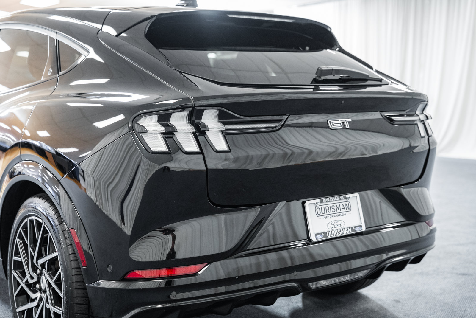 Certified 2023 Ford Mustang Mach-E GT w/ GT Performance Edition AWD/4WD image 6