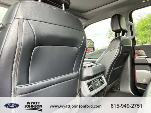 Certified 2025 Ford F450 Lariat w/ Chrome Package image 22