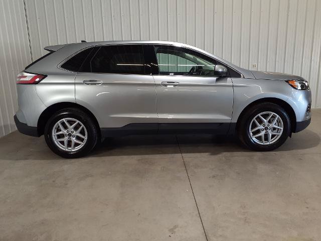 Certified 2024 Ford Edge SEL w/ Convenience Package AWD/4WD image 25