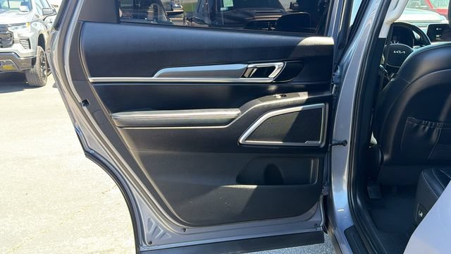 Used 2022 Kia Telluride S AWD/4WD image 15