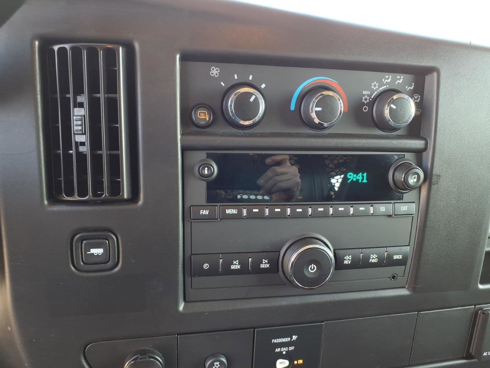 Used 2024 Chevrolet Express 2500 w/ Driver Convenience Package image 18